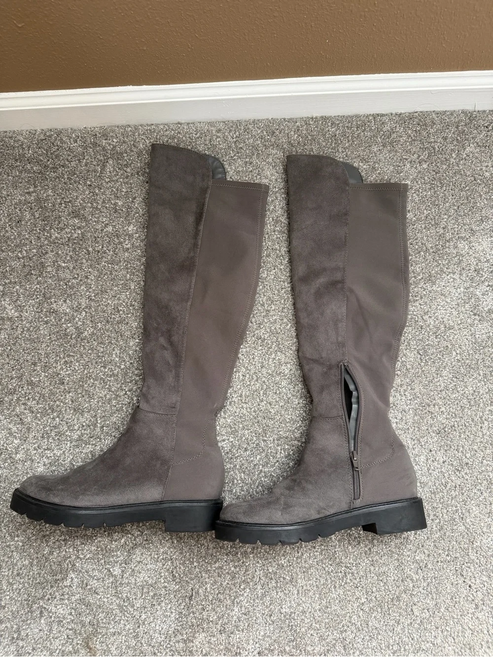 Women's Tall Gray Suede Riding Boots with Side Zip Size 7